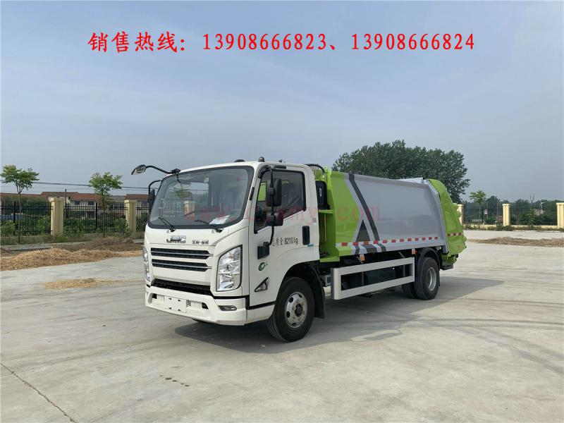 江铃压缩式垃圾车