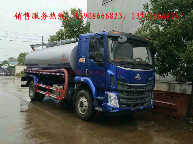 東風柳汽12噸真空吸糞車 東風柳汽12噸真空吸糞車
