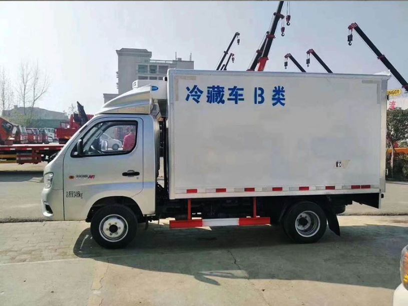国六福田V1祥菱冷藏车