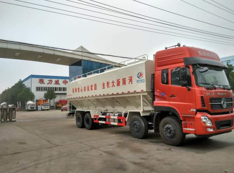 东风天龙40方散装饲料车 02.jpg