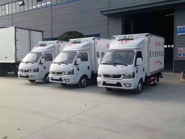 东风途逸医疗废物转运车（汽油）