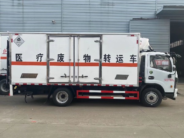 5.2米东风医疗废物转运车