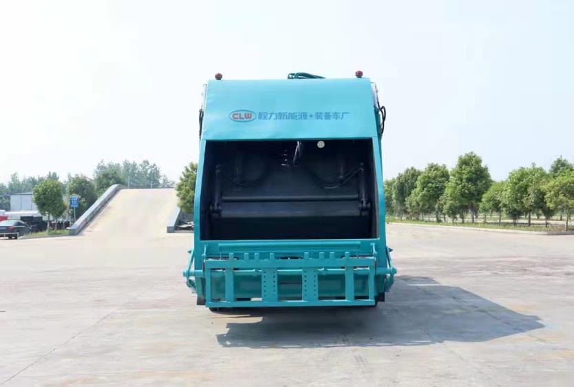 东风D917方压缩垃圾车