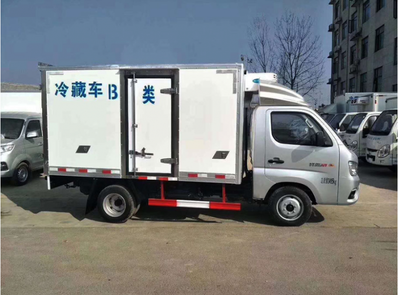 福田国六祥菱小型M1蓝牌3.2米冷藏车