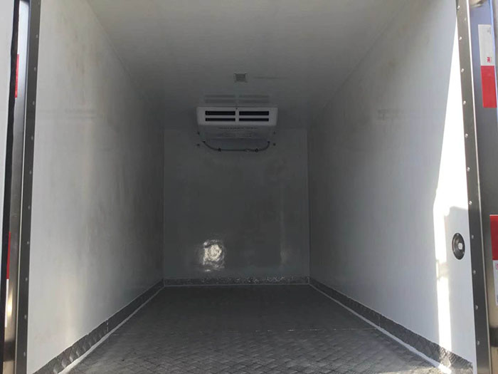跃进小福星柴油3米小型拉虾苗车