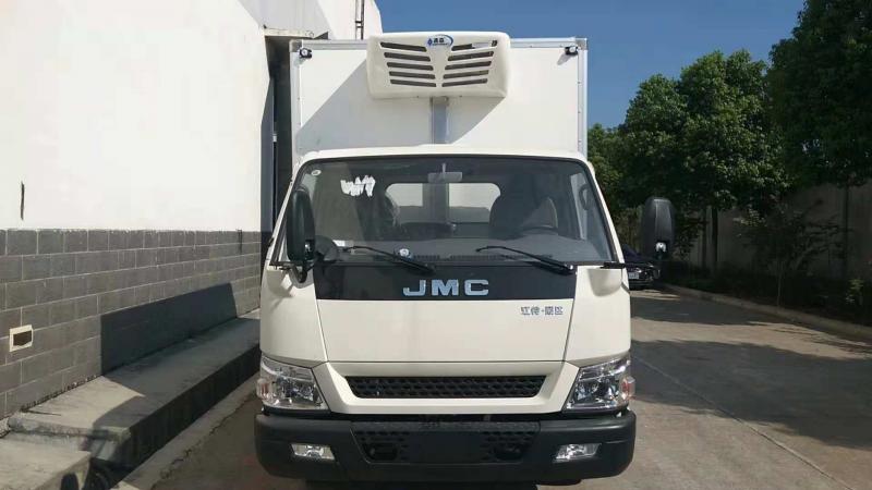 江铃蓝牌宽体4米冷藏保温车