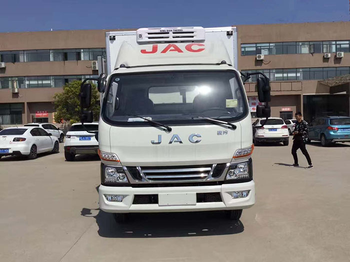 江淮骏铃V6蓝牌冷藏保温车