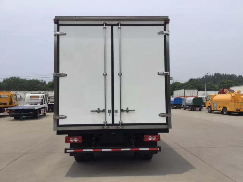 福田欧马可S3蓝牌冷藏车