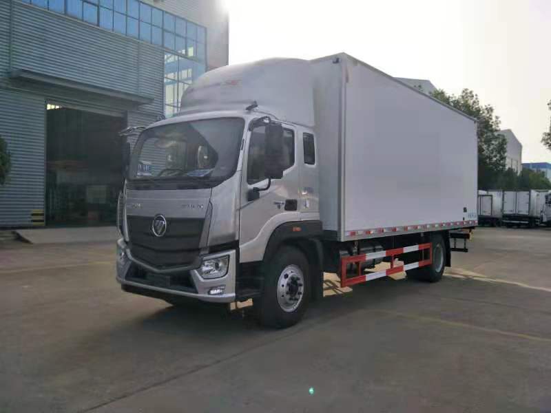 福田欧马可S5肉钩冷藏车6.6米