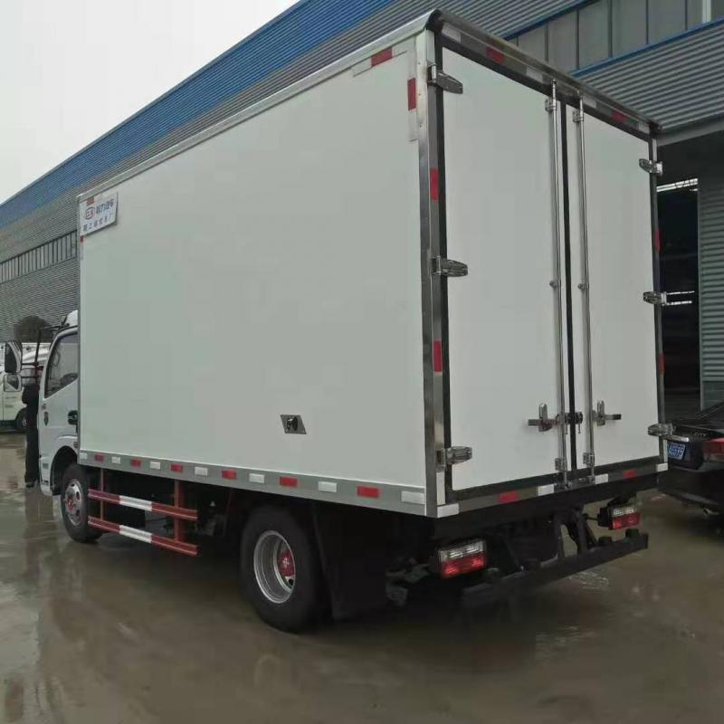 东风凯普特4米冷藏车
