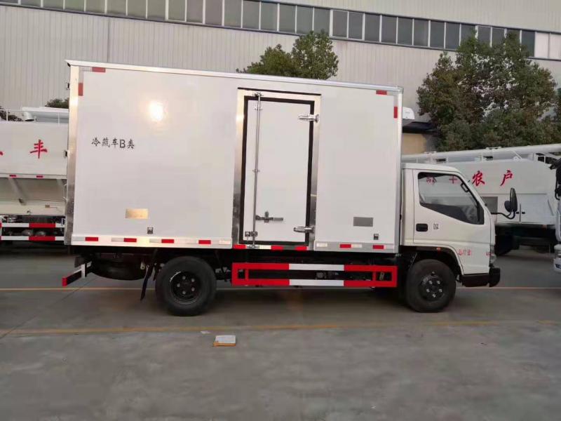 江铃顺达宽体4.2米冷藏车