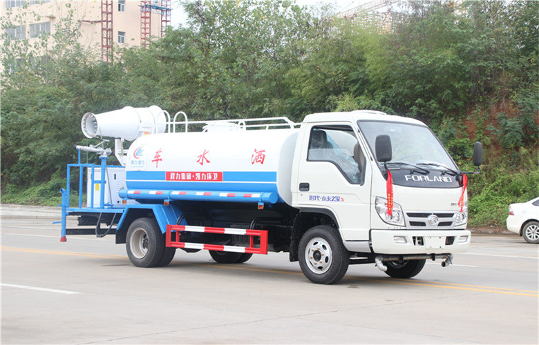 福田小卡抑尘车