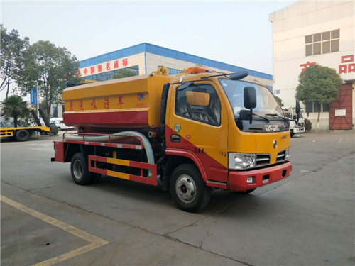 东风小福瑞卡清洗吸污车