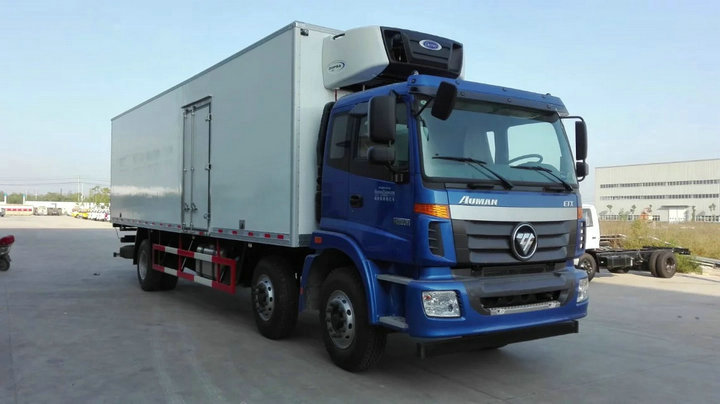 欧曼前四后八冷藏车