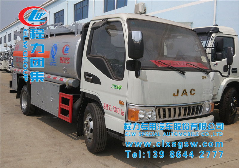 江淮骏铃5方加油车