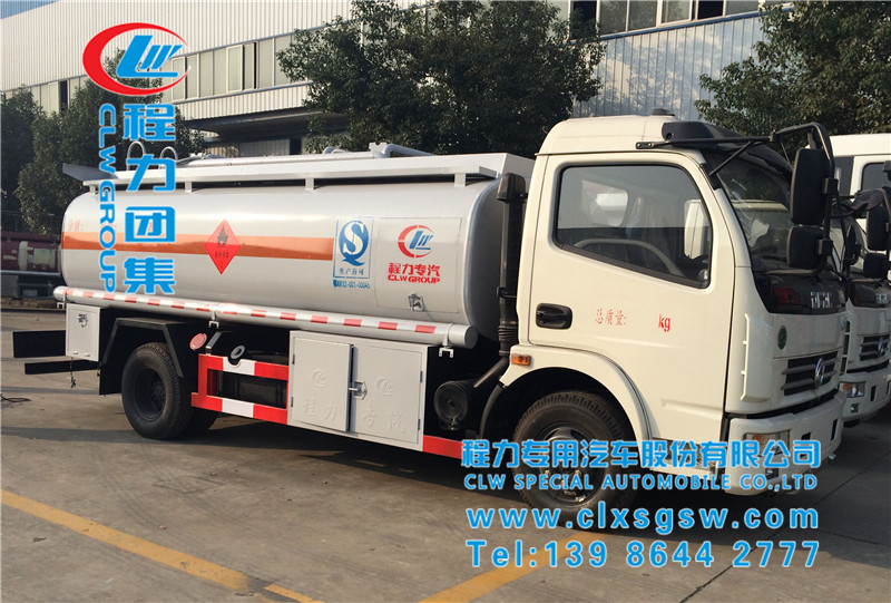 东风大多利卡9方加油车