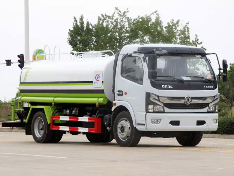 東風(fēng)多利卡9.2噸灑水車生產(chǎn)廠家_價(jià)格_灑水車廠家電話