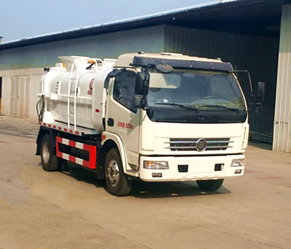 8噸純電動餐廚垃圾車