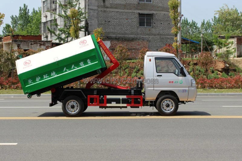 凯马双燃料拉臂垃圾车