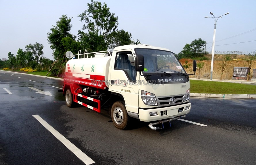 福田时代3吨洒水车