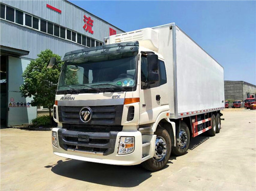 福田欧曼前四后八冷藏车（厢体9.5米）