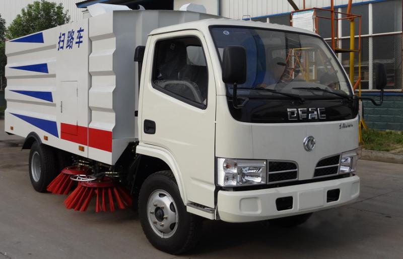 程力国五东风多利卡D6扫路车 程力国五东风多利卡D6扫路车
