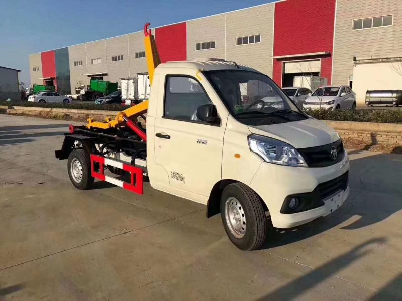 福田时代祥菱V国六勾臂垃圾车