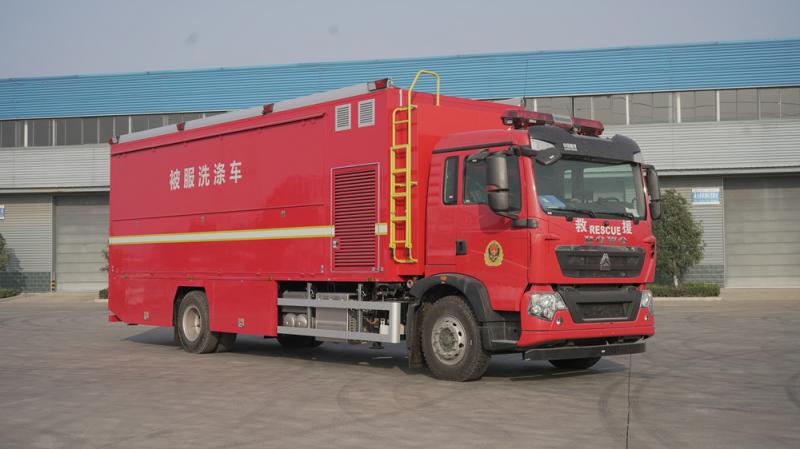 被服洗涤车图片