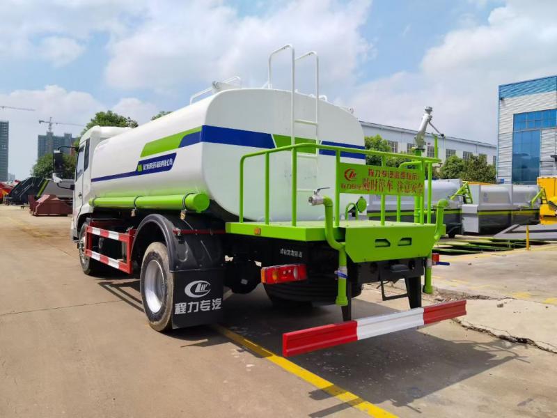 东风天锦12.6方洒水车(龙擎260马力）