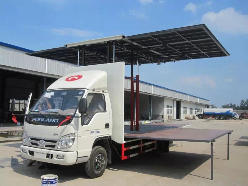 福田时代领航舞台车