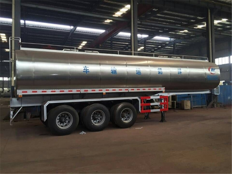 41方鲜奶运输半挂车