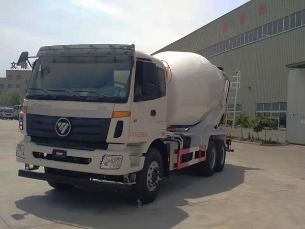 欧曼12方混凝土搅拌运输车