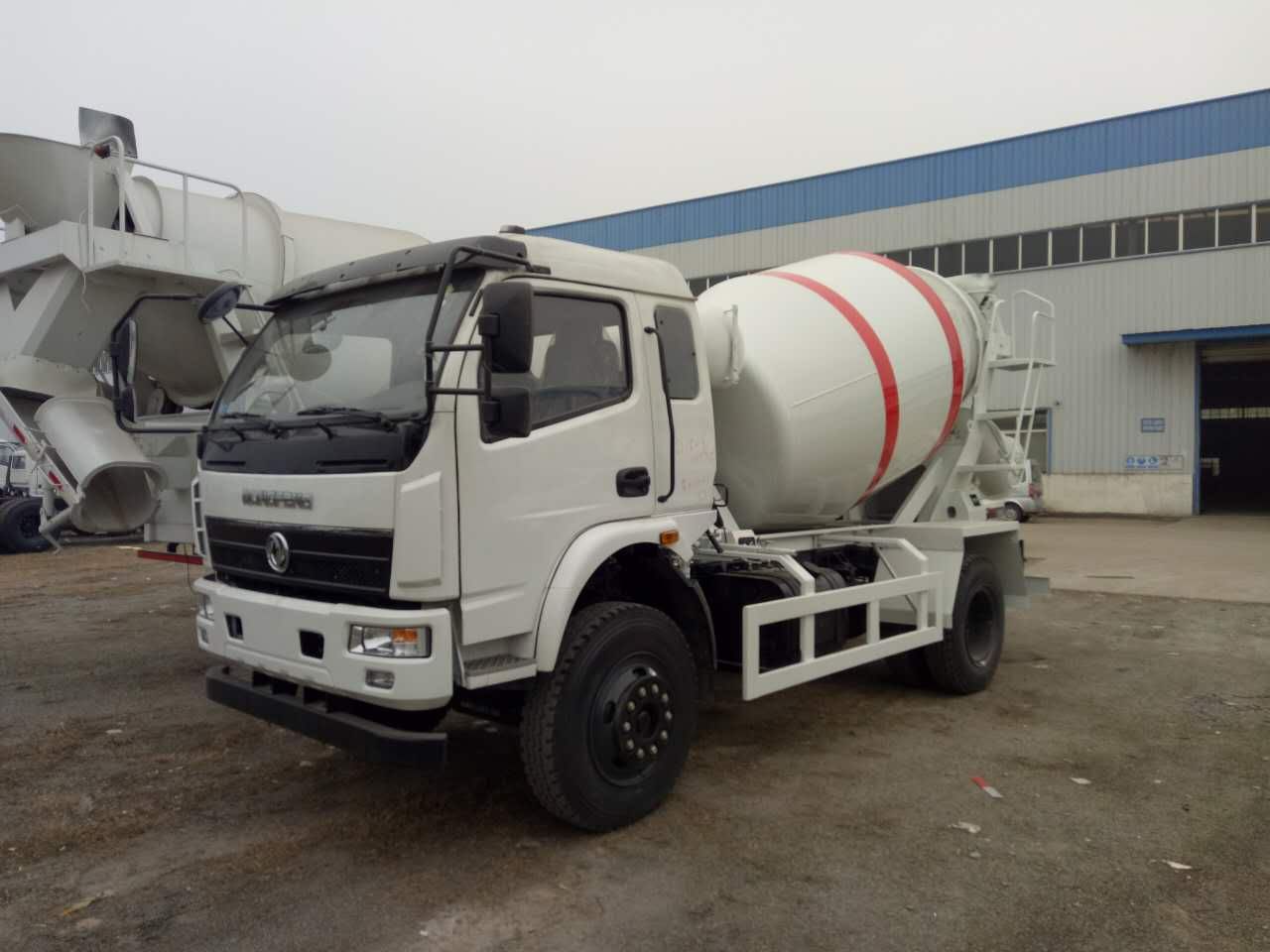 东风5方混凝土搅拌运输车