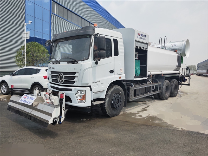 东风专底20方抑尘车（圆罐）