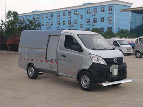 长安路面养护车