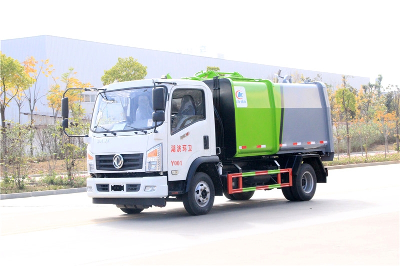 东风12方侧装压缩式垃圾车
