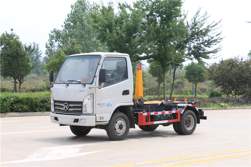 凯马3方勾臂垃圾车