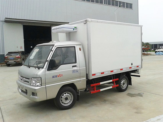 福田驭菱2.9米小型冷藏车国五