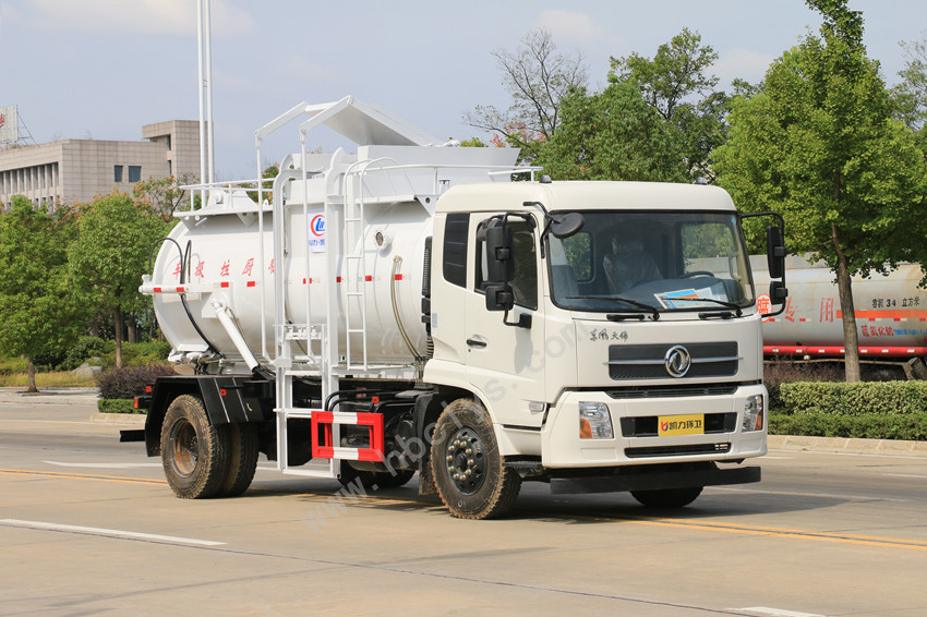 东风天锦餐厨垃圾车