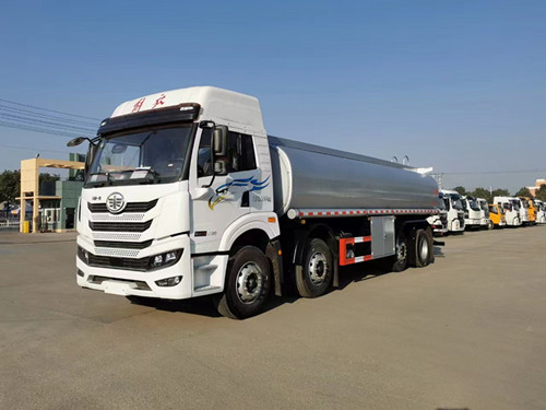 普通液体运输车-24立方米普通液体运输车(直销电话:158-2678-5399)