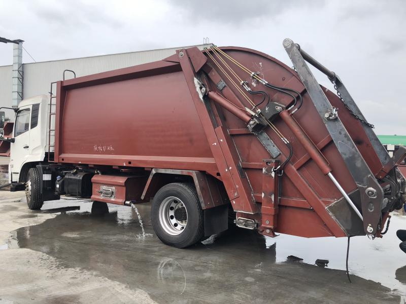 巴南区固废公司采购压缩垃圾车清运设备项目采购合同