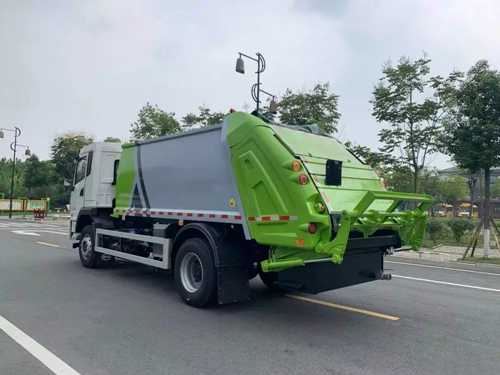 四川省泸州市环境卫生所压缩式垃圾车采购项目公开招标采购公告