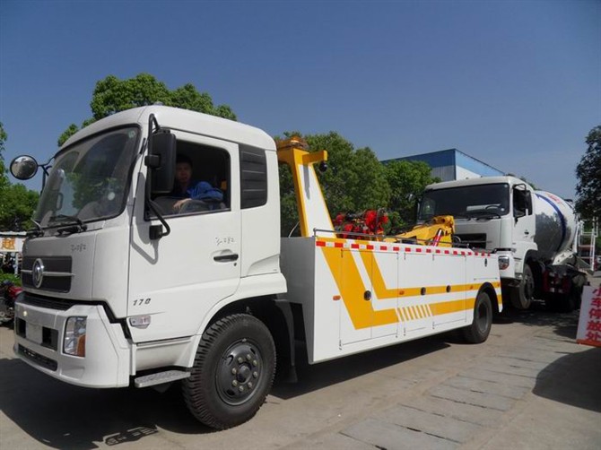 关于杭州富阳市政养护工程有限公司平板清障车采购项目的公开招标公告