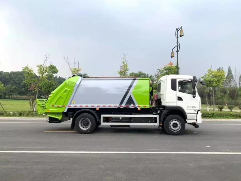 龙门县环境卫生管理局压缩式垃圾车采购项目中标公告 