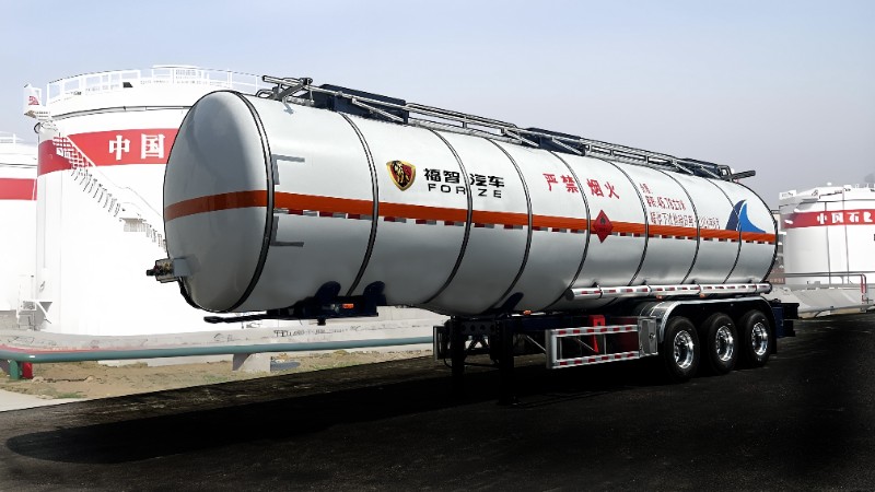 罐式车