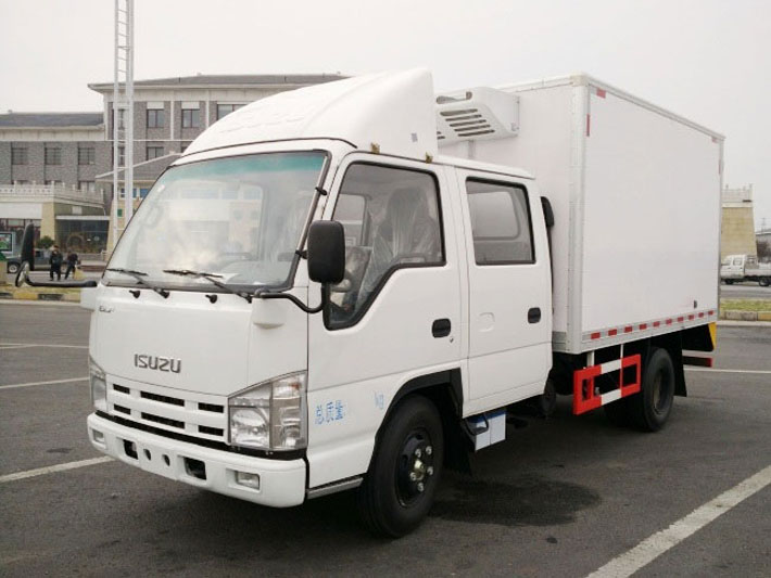 五十铃双排座冷藏车3.2米