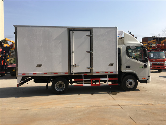 江淮帅铃宽体4.2米冷藏车