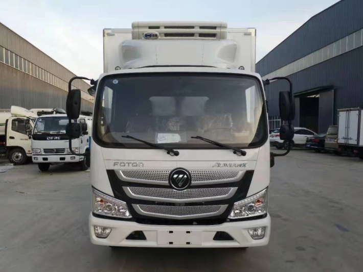 福田欧马可S3新款4.2米冷藏车