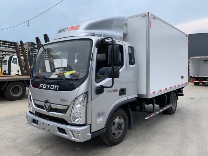 福田奥铃速运新款4.2米冷藏车
