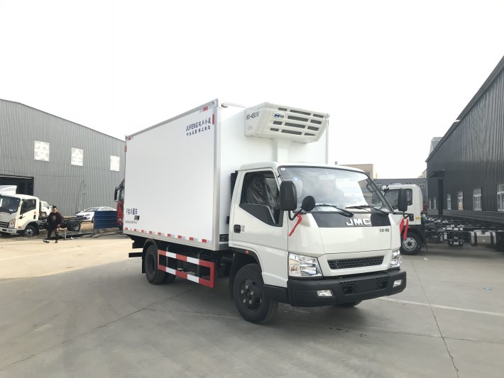 江铃宽体蓝牌冷藏车